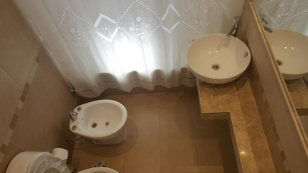 Apartamento Reyes Catolicos Salta Esterno foto