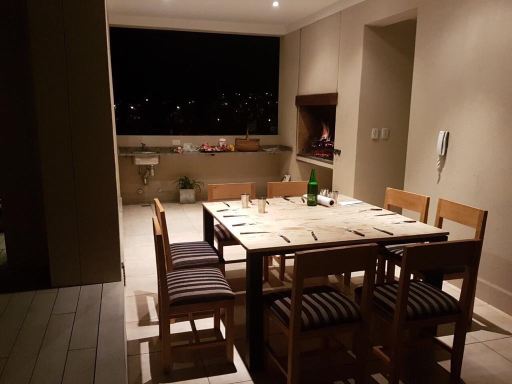 Apartamento Reyes Catolicos Salta Esterno foto